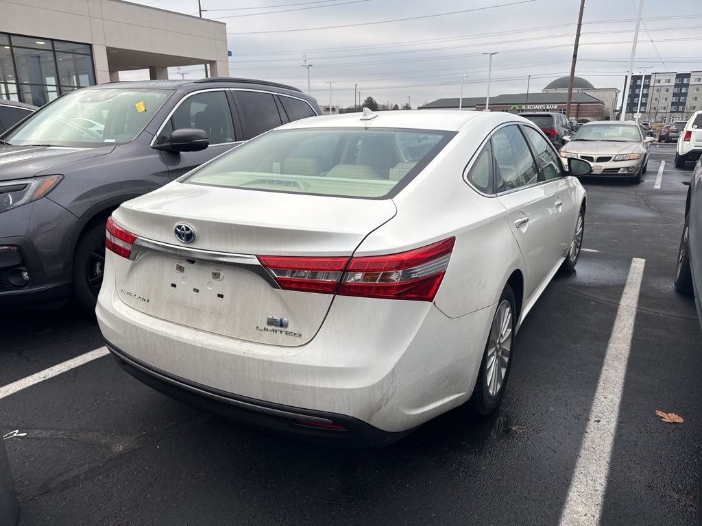 2014 Toyota Avalon Limited 4