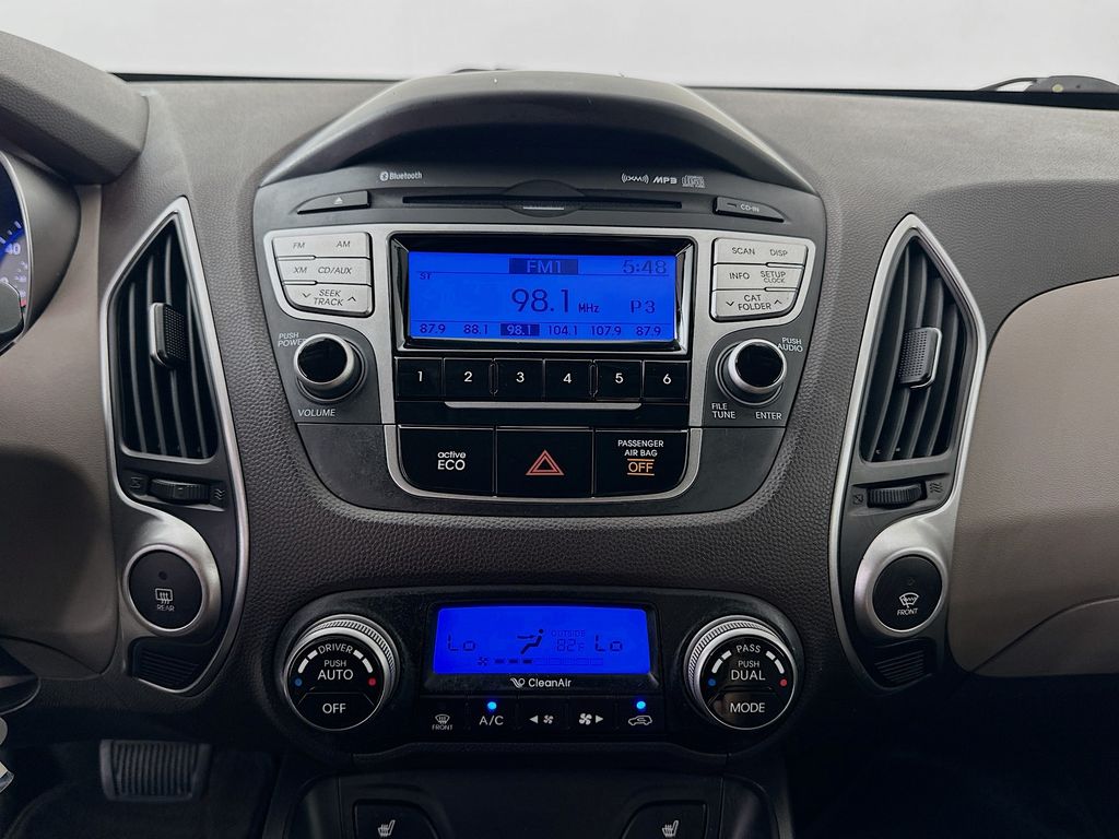 Thumbnail: 2012 Hyundai Tucson - 13
