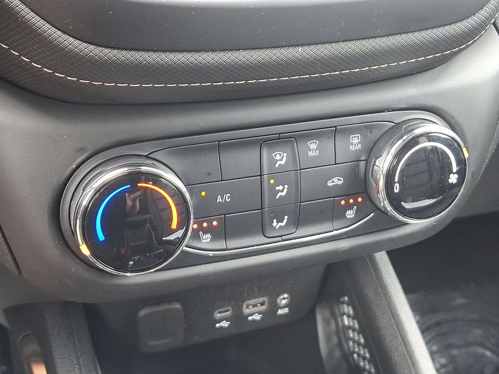 Thumbnail: 2023 Chevrolet TrailBlazer - 15