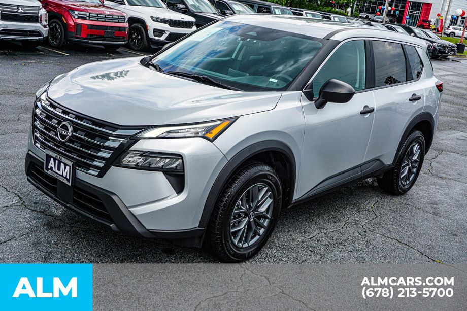 Used 2024 Silver Nissan S image 14