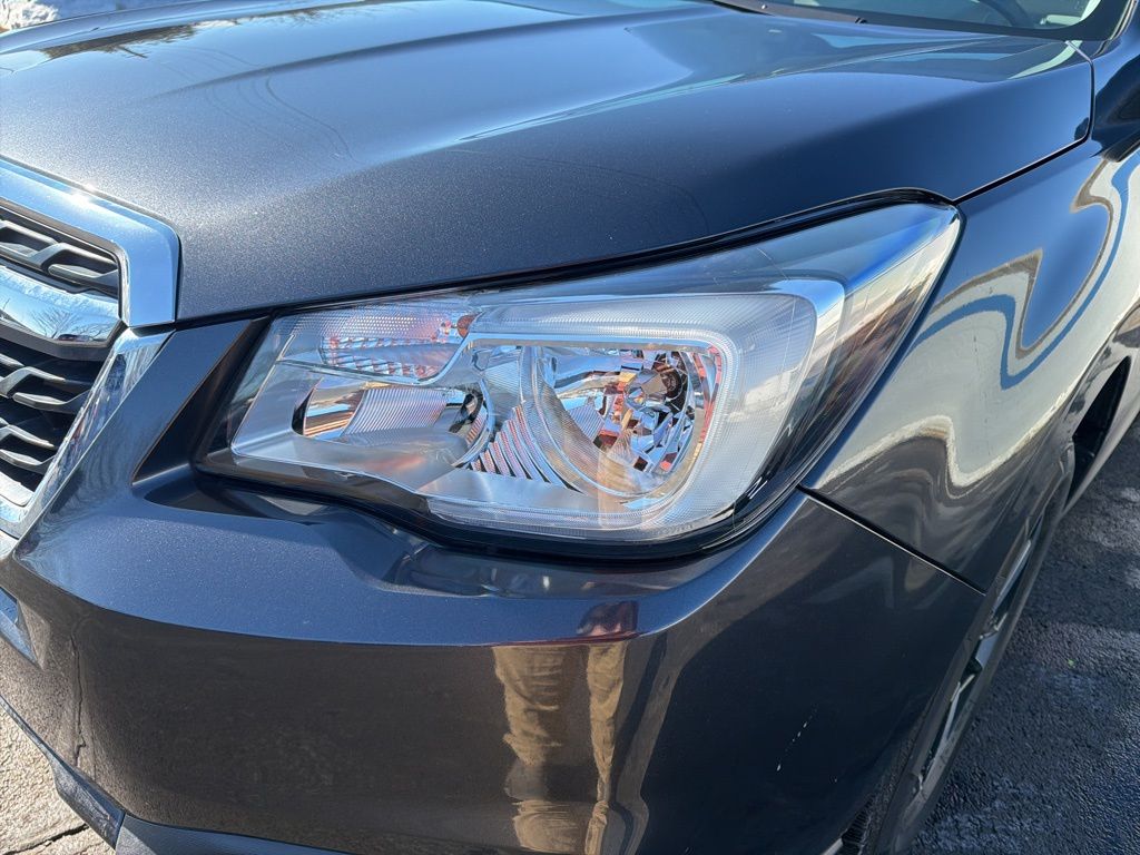 Thumbnail: 2018 Subaru Forester - 9