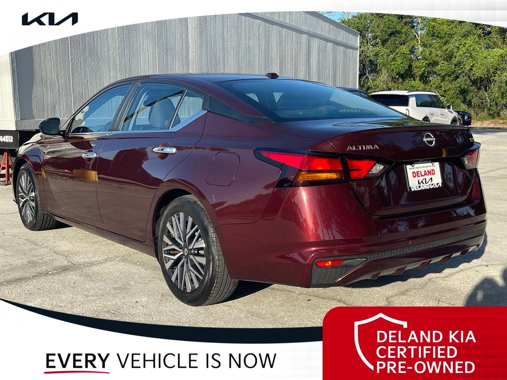 Used 2024 Nissan Altima Sedan