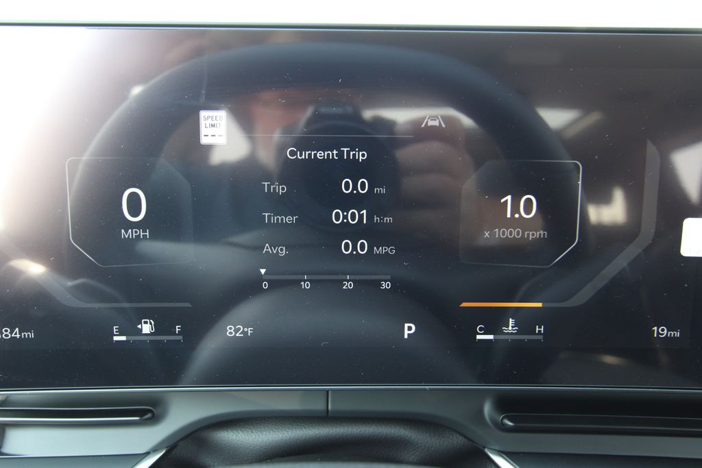 New 2027 Kia Carnival MPV Van