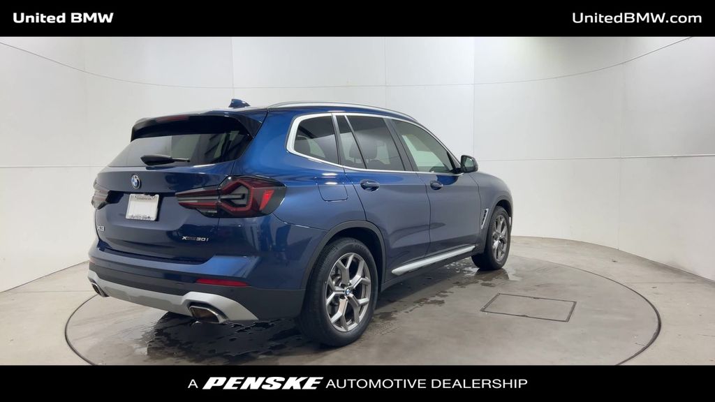 Thumbnail: 2023 BMW X3 - 8