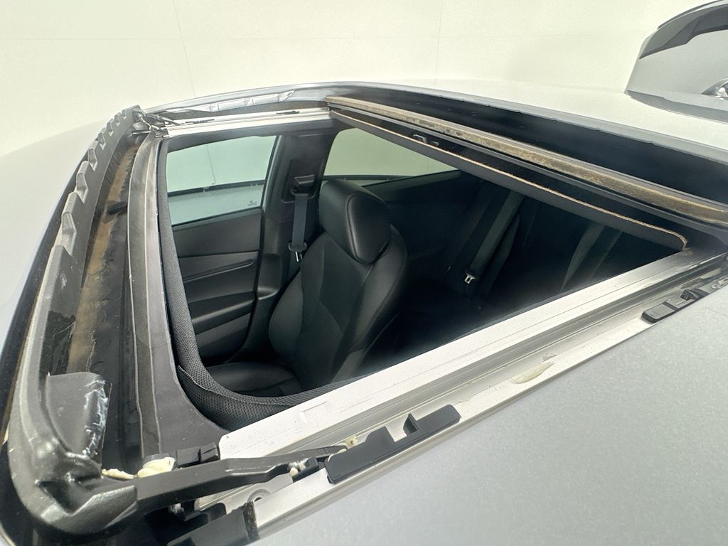 Used Car 2023 Honda Accord Hybrid  Sport-l For Sale Under $30,000 In Austin, Texas