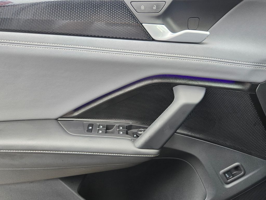 2025 Volkswagen Tiguan - $30,900