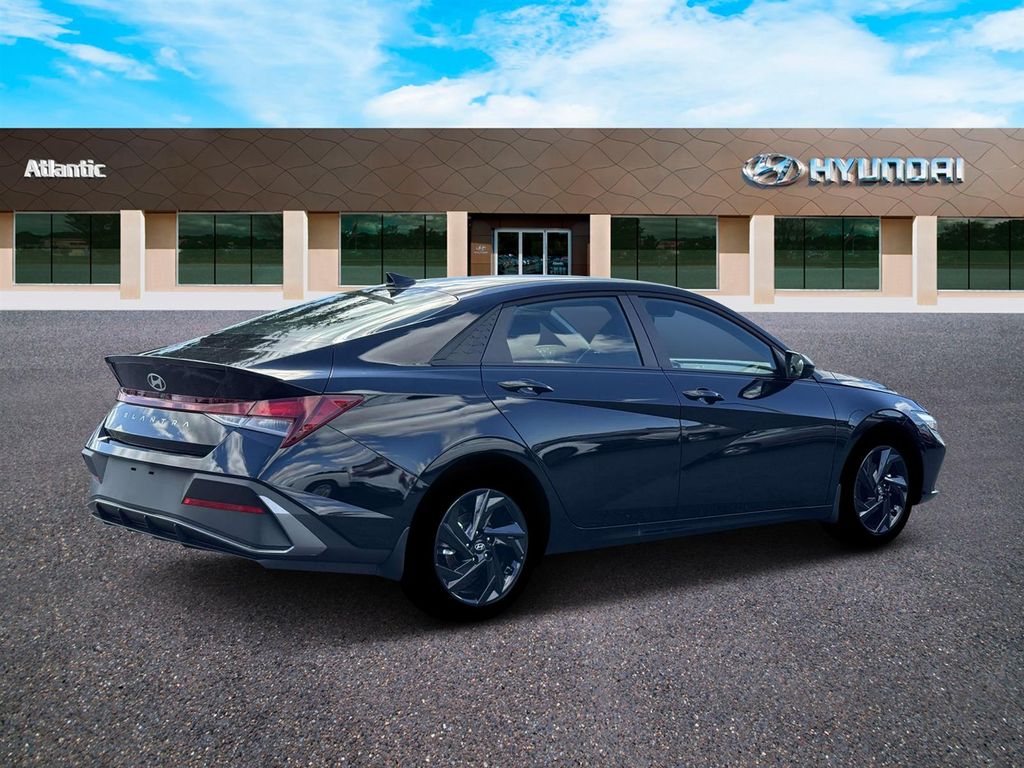 New 2026 Hyundai Elantra Sedan