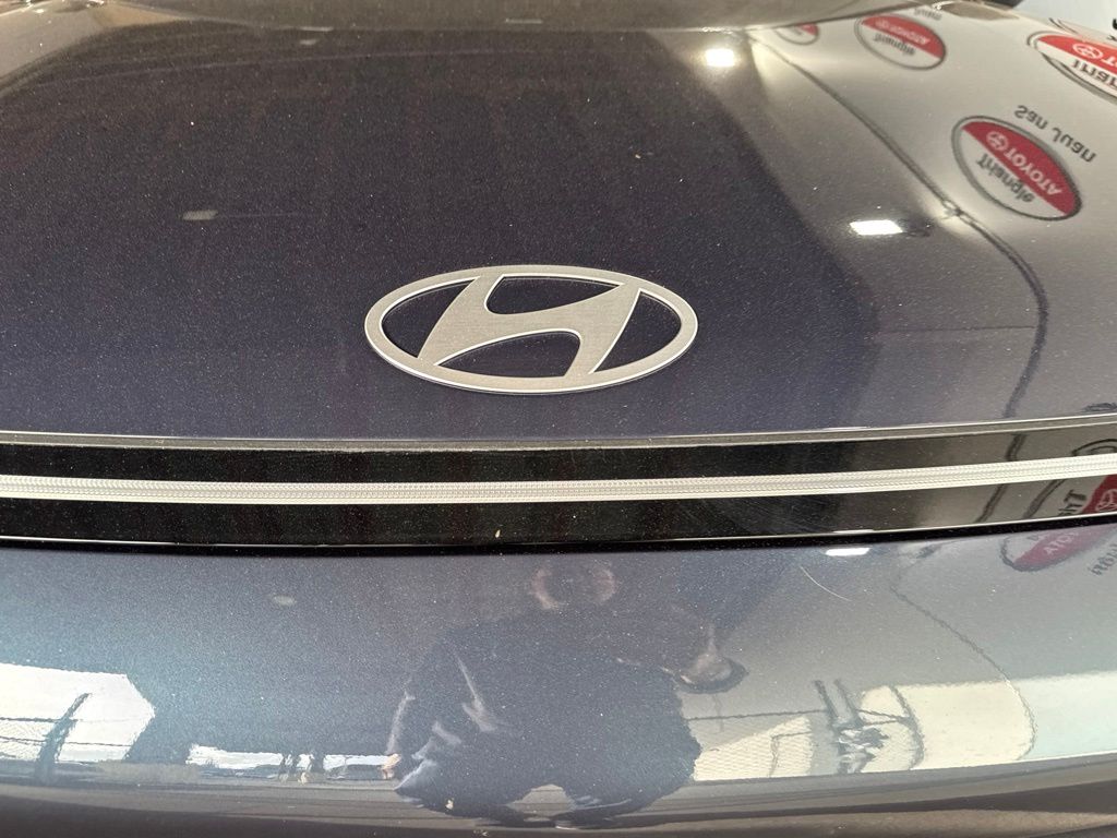 Thumbnail: 2025 Hyundai Kona - 17