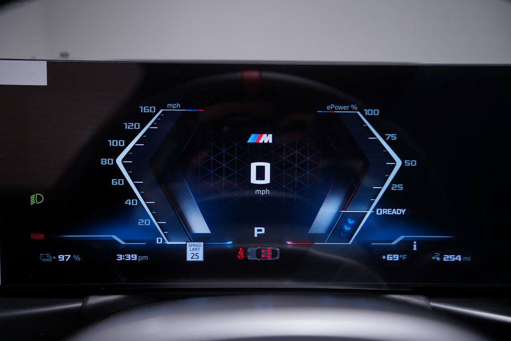 2025 BMW i4 M50 18