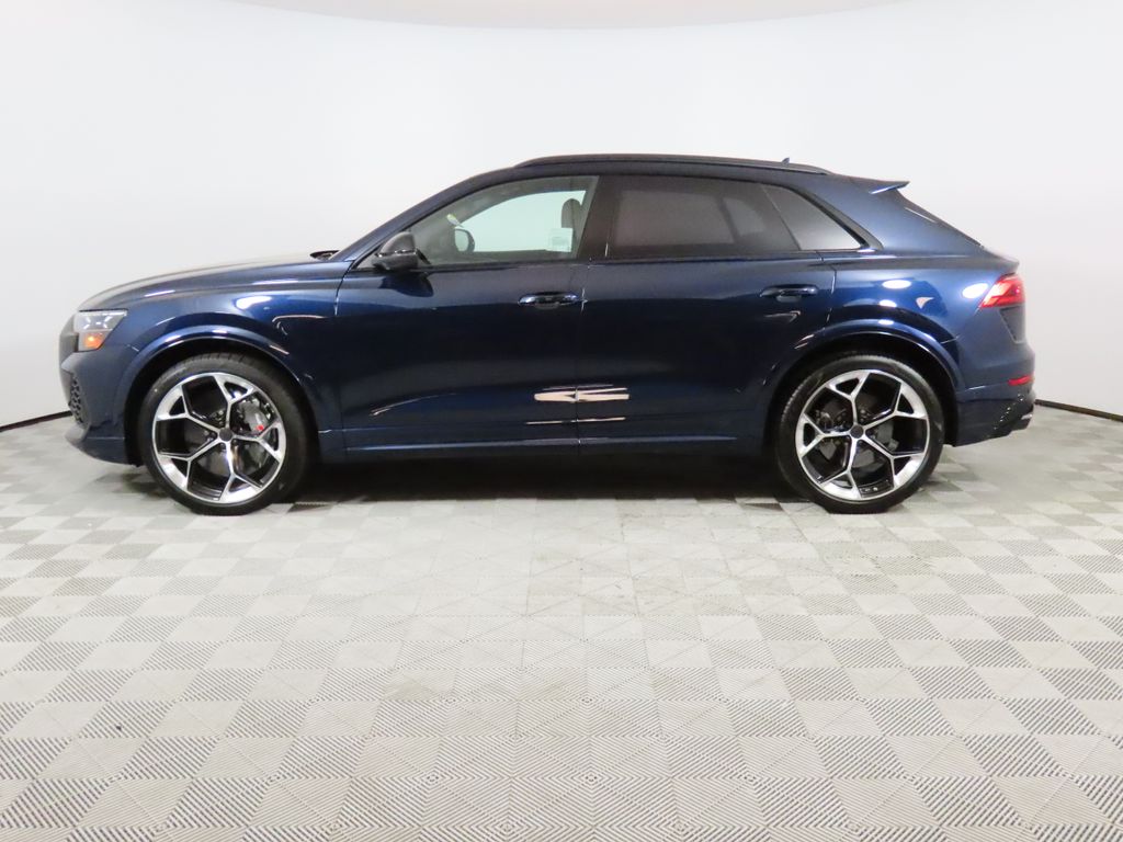 Thumbnail: 2026 Audi RS Q8 - 2