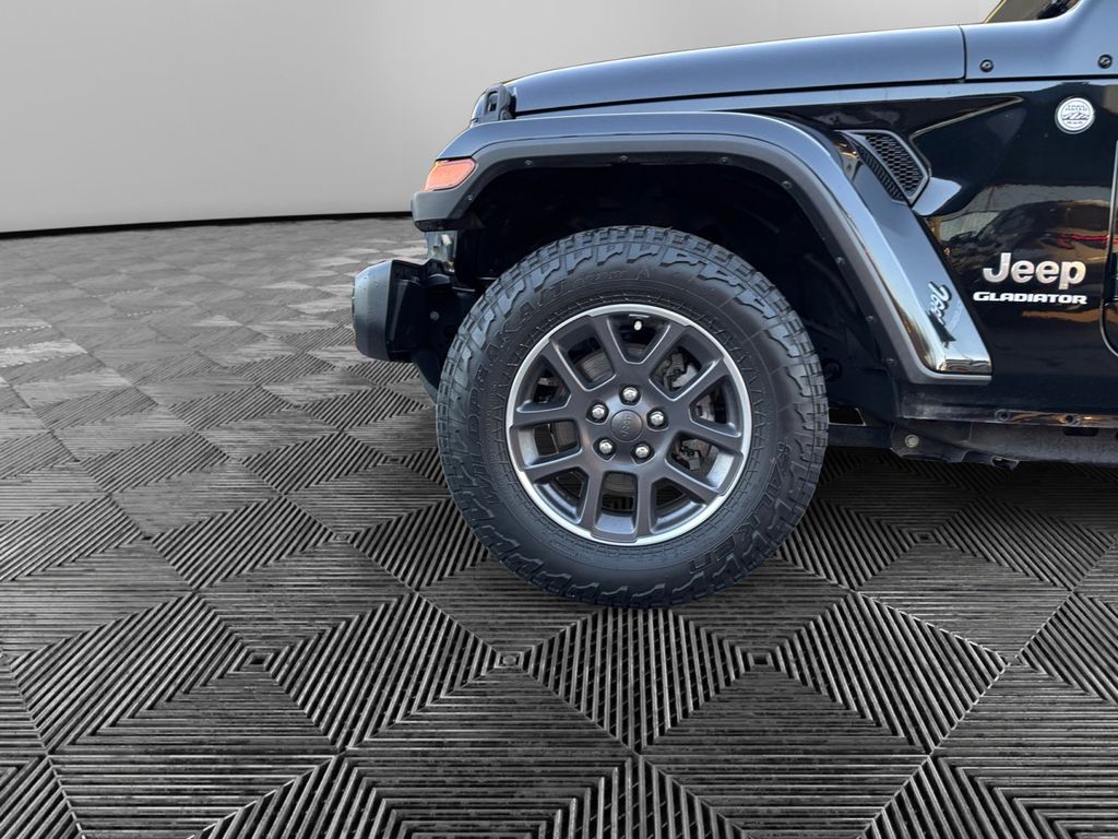 2021 Jeep Gladiator Overland photo 28