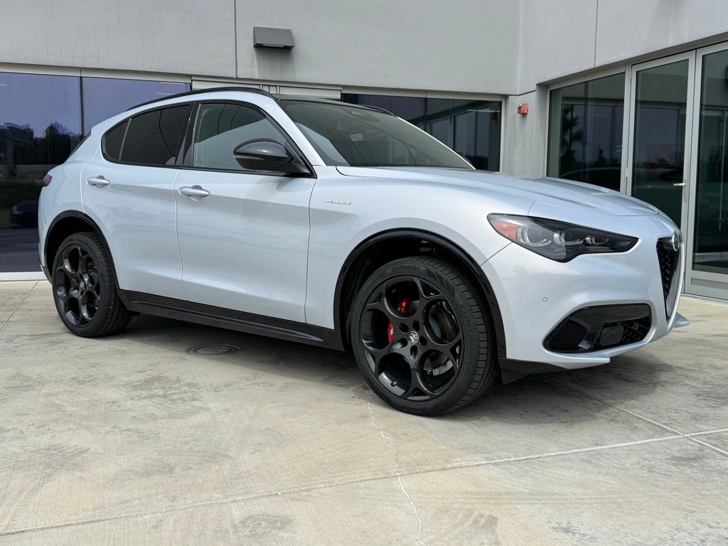 Moonlight Gray 2026 Alfa Romeo Stelvio AWD SUV / Crossover All-Wheel Drive 8-Speed Automatic
