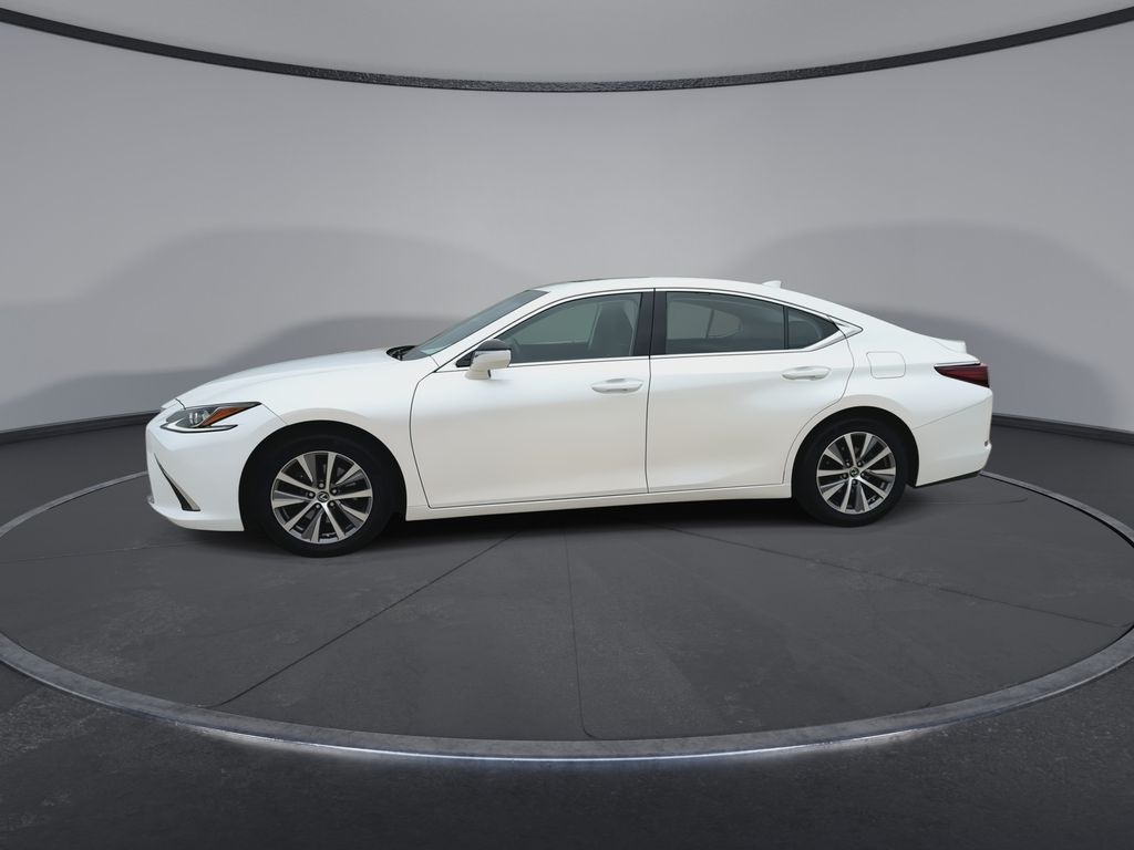 Thumbnail: 2020 Lexus ES - 5
