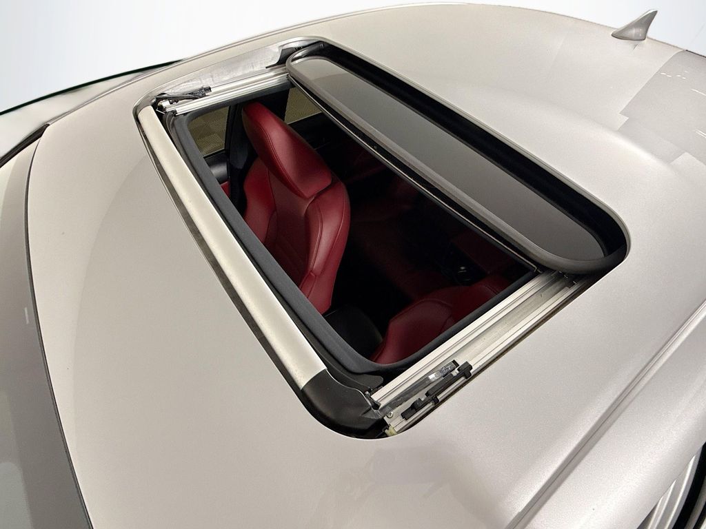 Thumbnail: 2017 Lexus IS - 23