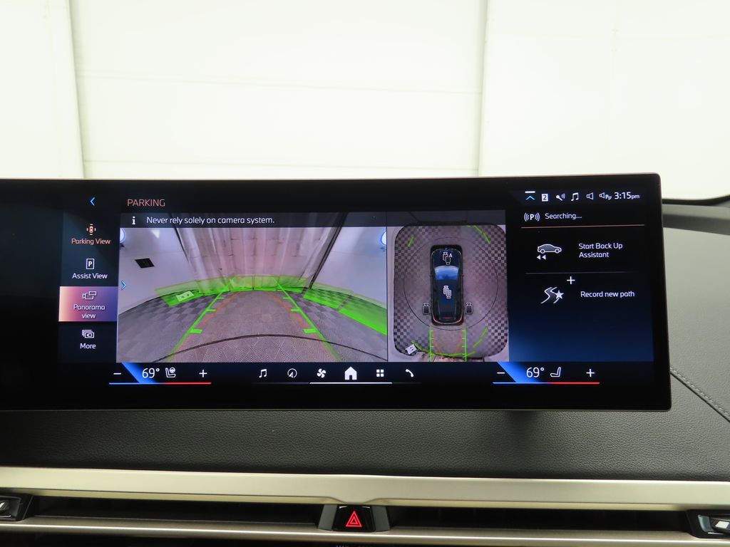 Thumbnail: 2024 BMW iX - 15