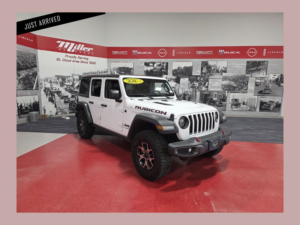 Bright White Clearcoat 2018 Jeep Wrangler SUV / Crossover Four-Wheel Drive 8-Speed Automatic