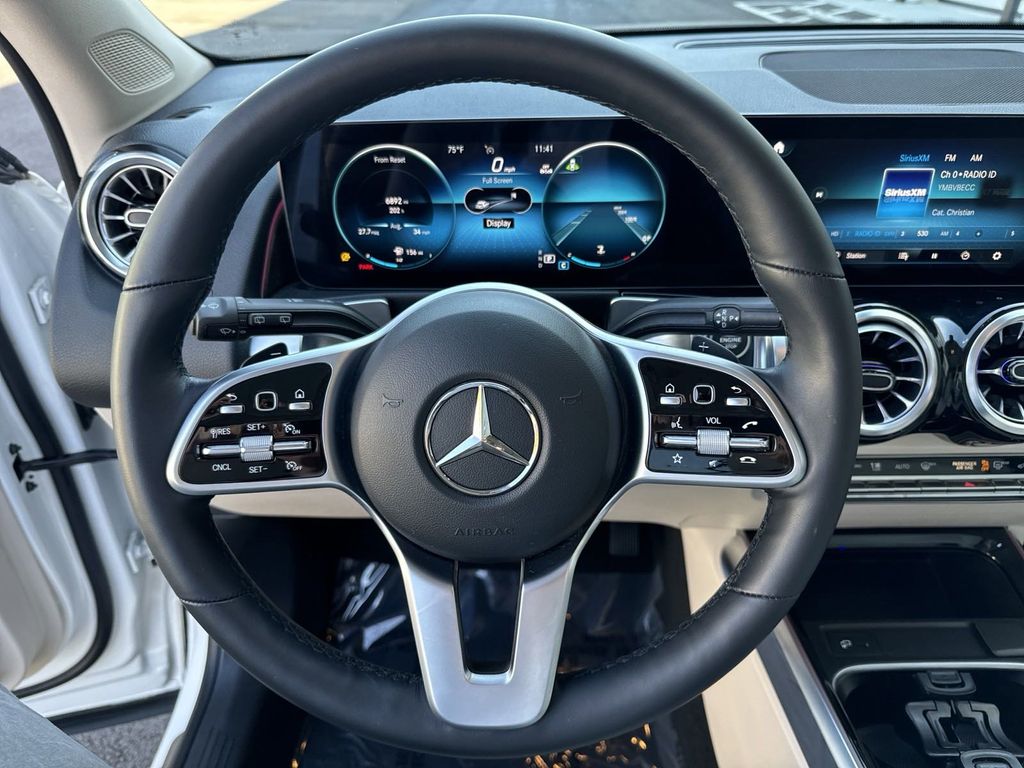 2023 Mercedes-Benz GLB GLB 250 26