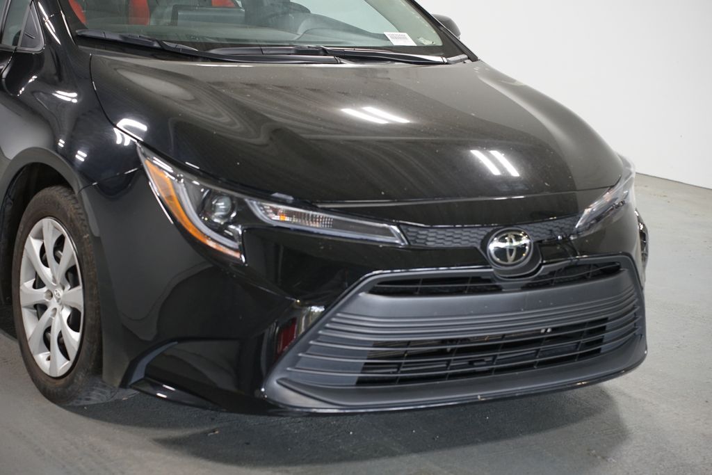 Thumbnail: 2025 Toyota Corolla - 4