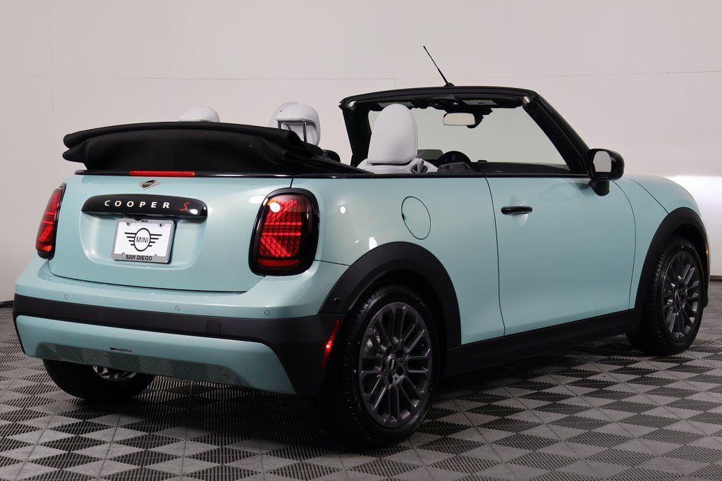 Thumbnail: 2026 MINI Cooper - 3