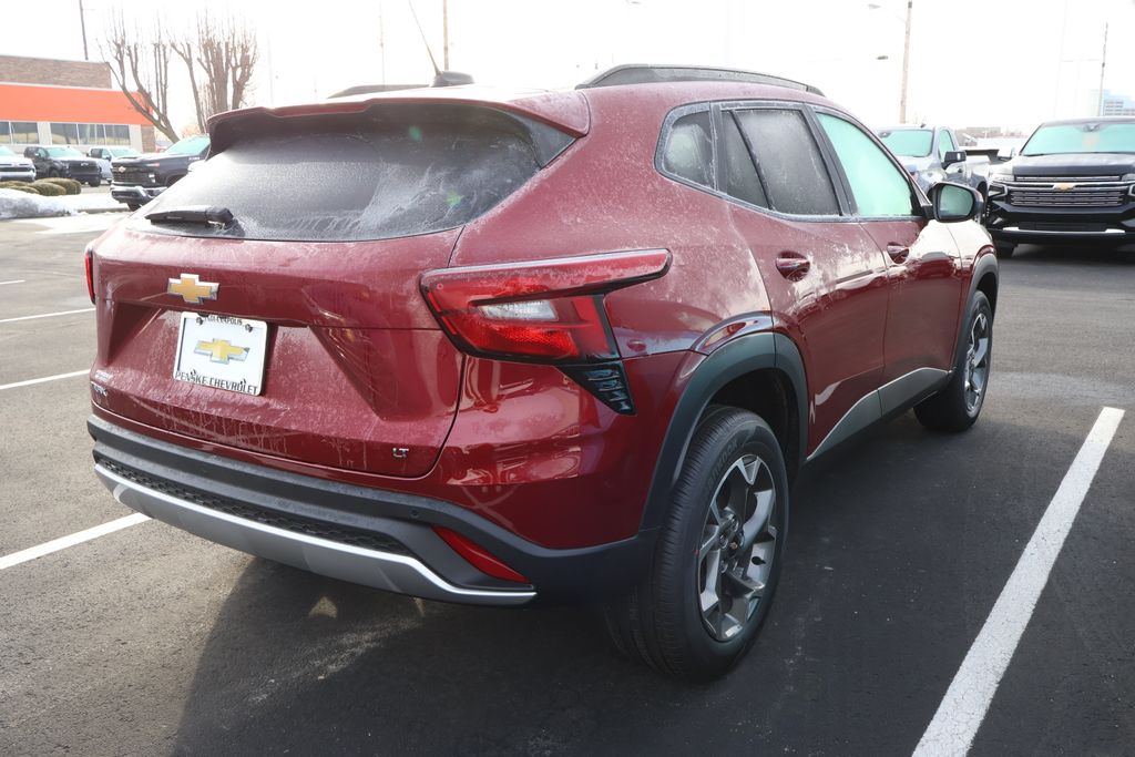 2025 Chevrolet Trax LT 7