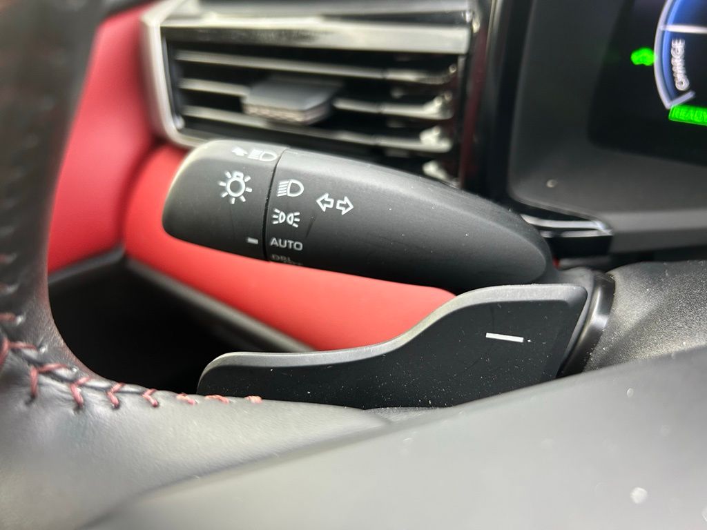 Thumbnail: 2025 Toyota Camry - 22