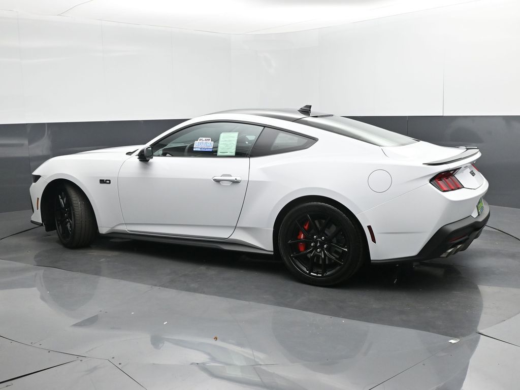 2025 Ford Mustang GT Premium Fastback