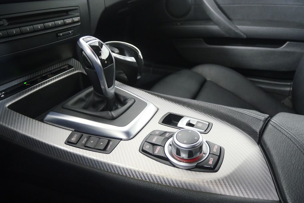 Thumbnail: 2012 BMW Z4 - 20