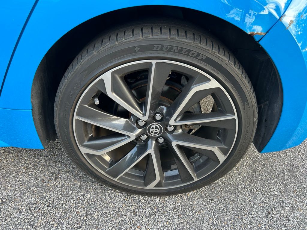 Thumbnail: 2020 Toyota Corolla - 9