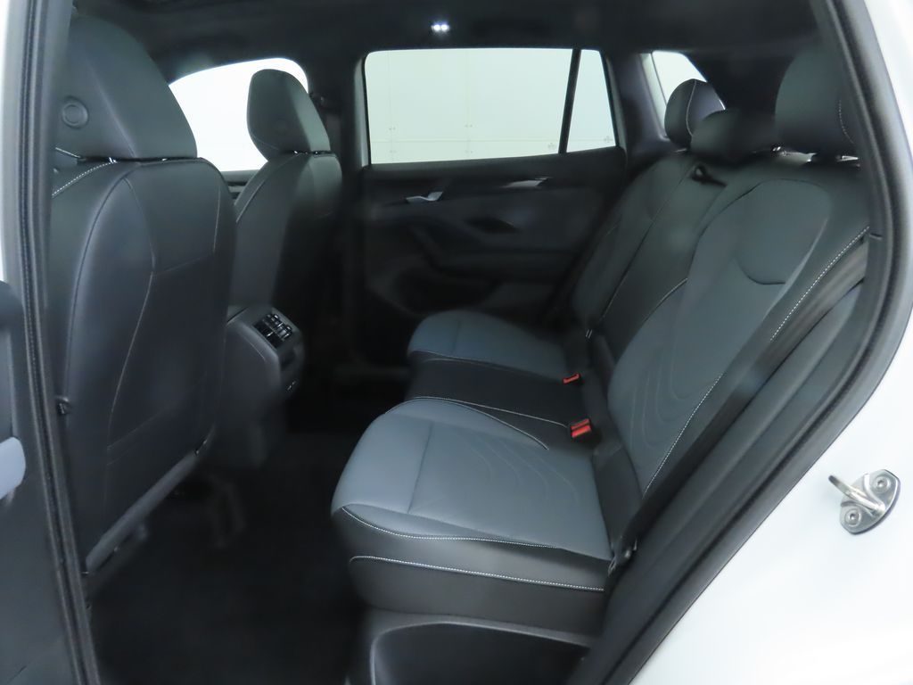 Thumbnail: 2026 Volkswagen Tiguan - 21