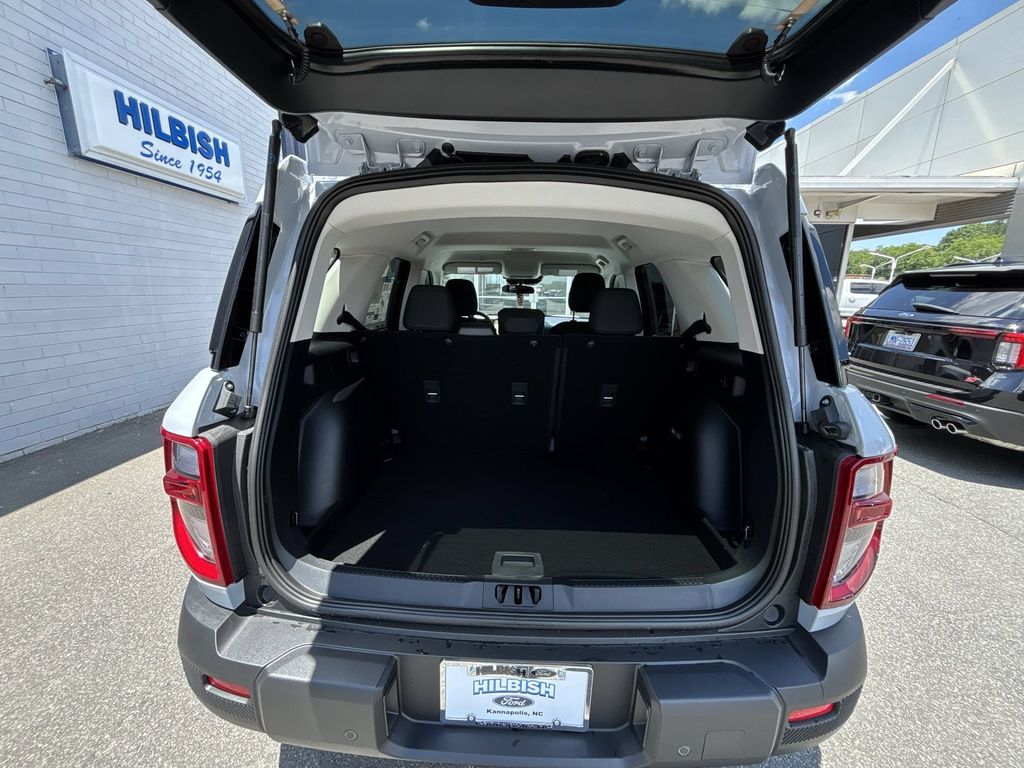 New 2026 Space White Metallic Ford Big Bend® image 20