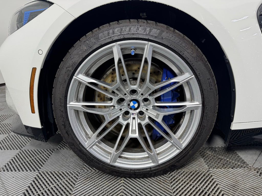 Thumbnail: 2025 BMW M4 - 7