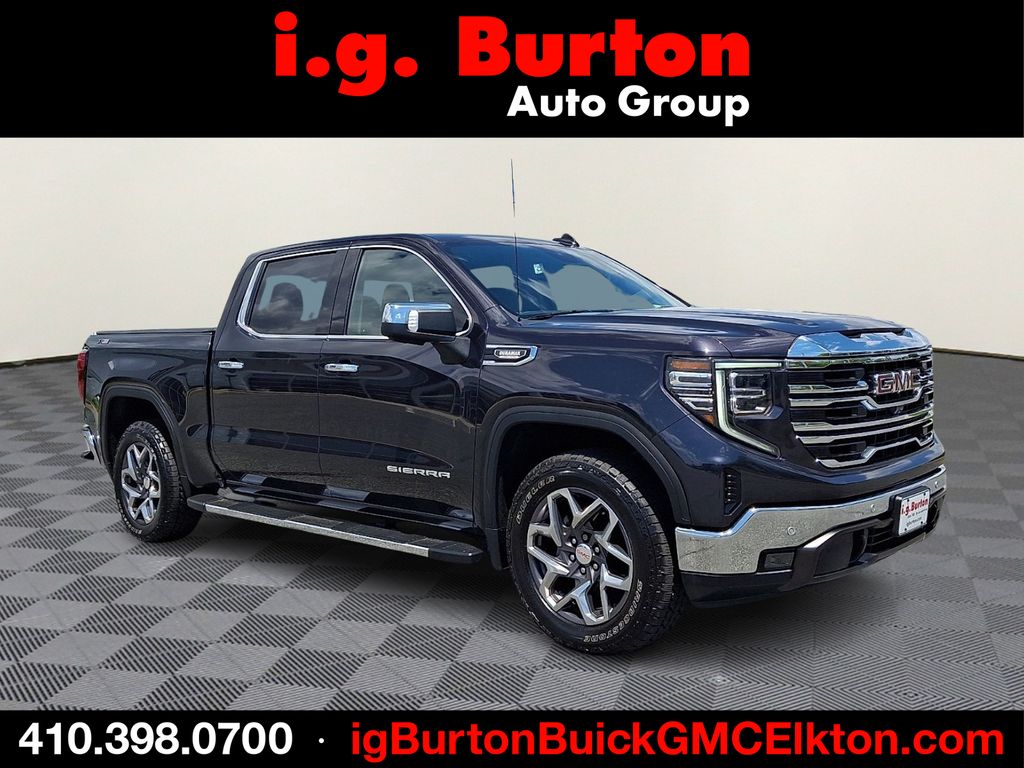 White Frost 2022 GMC Sierra 1500 Denali Crew Cab 4WD Pickup Truck Four-Wheel Drive Automatic