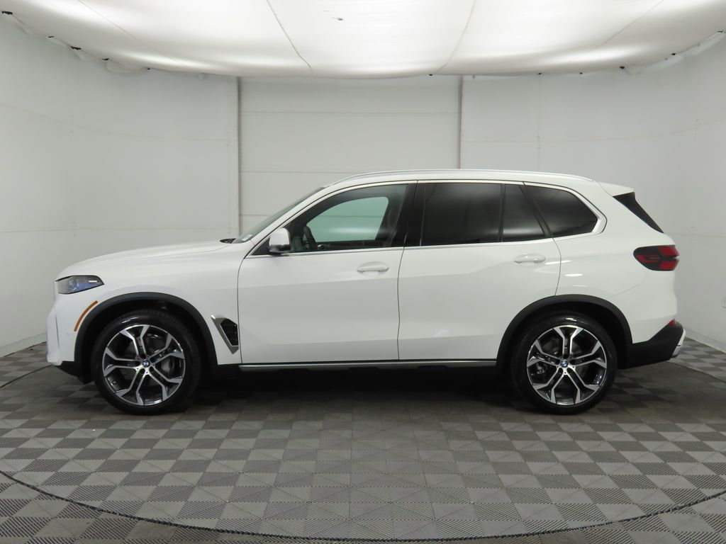 2026 BMW X5 sDrive40i 8