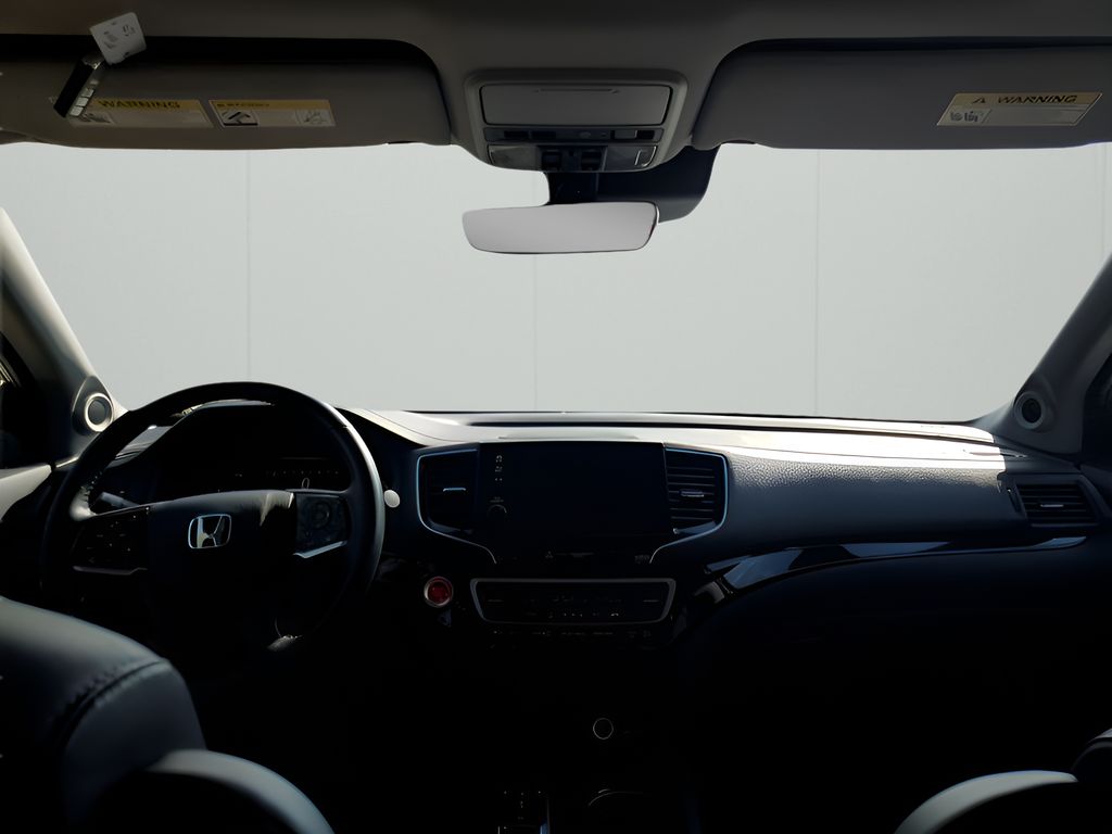 Used Car 2022 Honda Pilot  Touring For Sale Under $35,000 In Austin, Texas