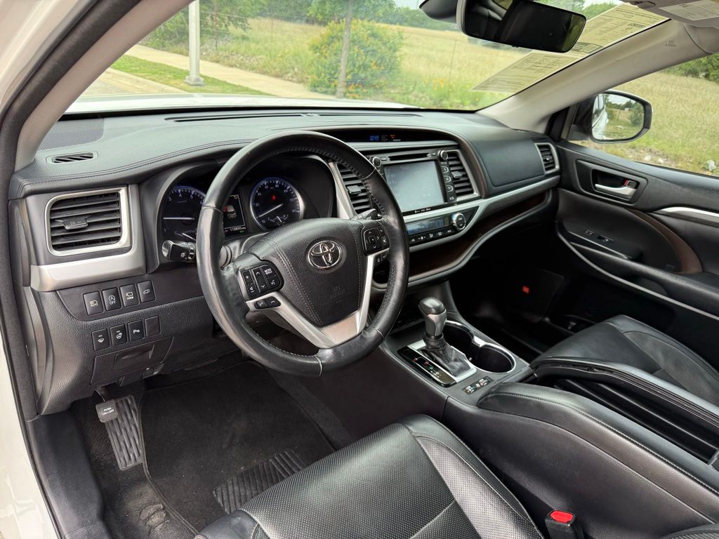 Thumbnail: 2018 Toyota Highlander - 13