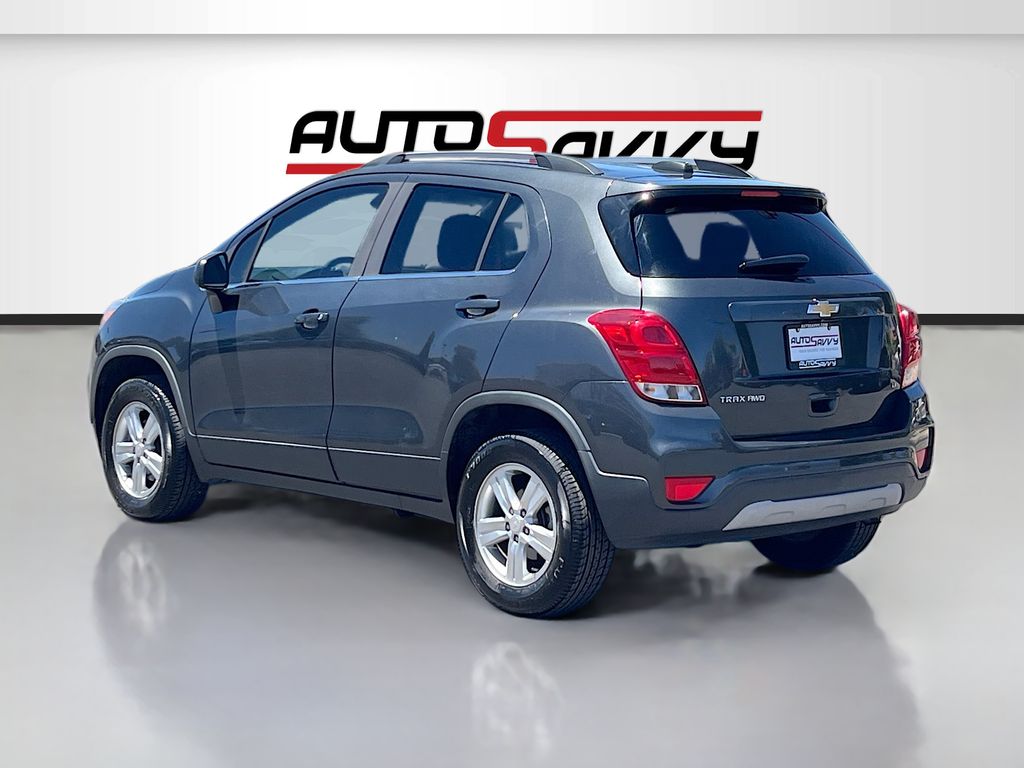 Used 2018 Gray Chevrolet LT image 5
