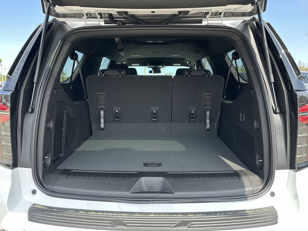 new 2026 Chevrolet Suburban car, priced at $64,495