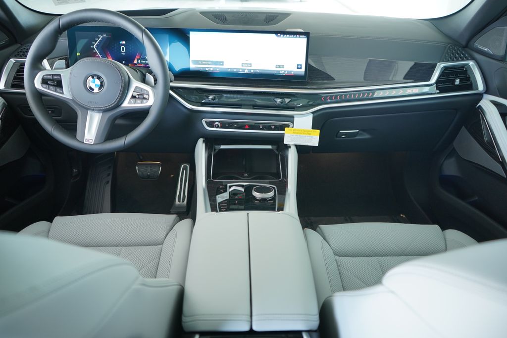 Thumbnail: 2026 BMW X6 - 12