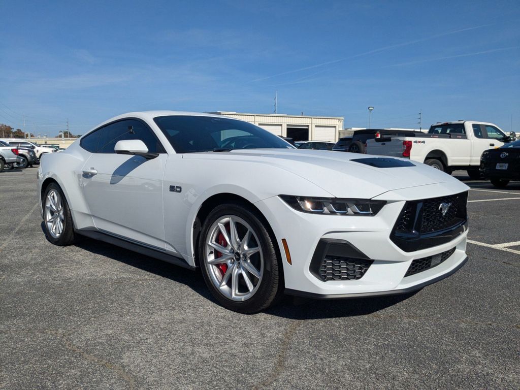 2025 Ford Mustang GT Premium Fastback