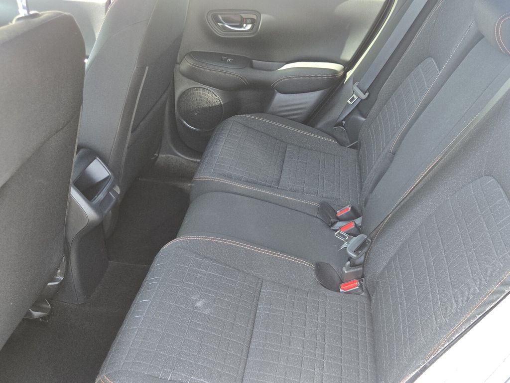 2023 Honda HR-V - $23,989