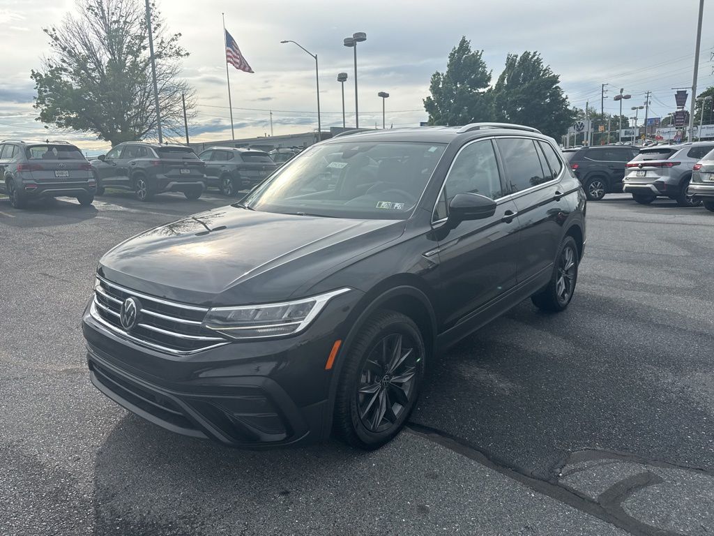 2022 Volkswagen Tiguan 2.0T SE - 9