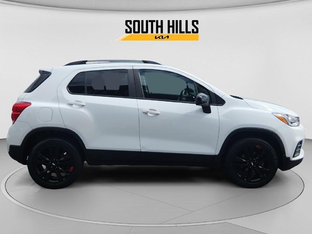2020 Chevrolet Trax LT - 5