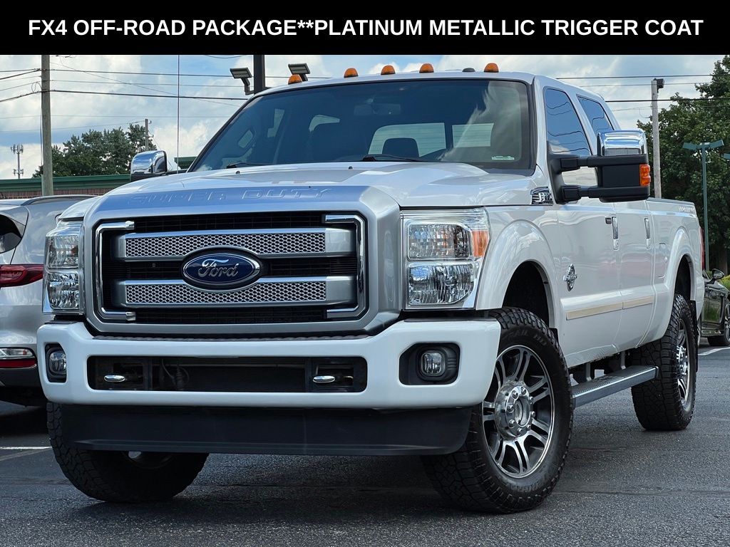 White Platinum Clearcoat Metallic 2013 Ford F-350 Super Duty Pickup Truck Four-Wheel Drive 6-Speed Automatic Overdrive