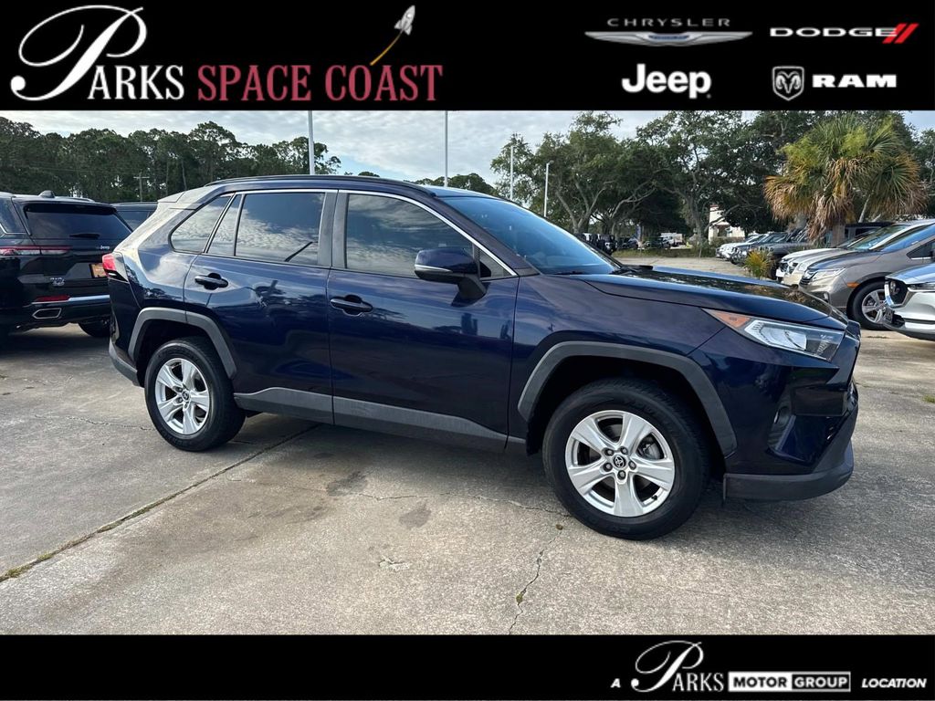 Blueprint 2020 Toyota RAV4 XLE FWD SUV / Crossover Front-Wheel Drive 8-Speed Automatic