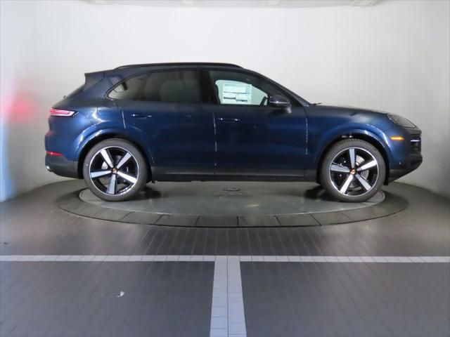 Thumbnail: 2026 Porsche Cayenne - 8