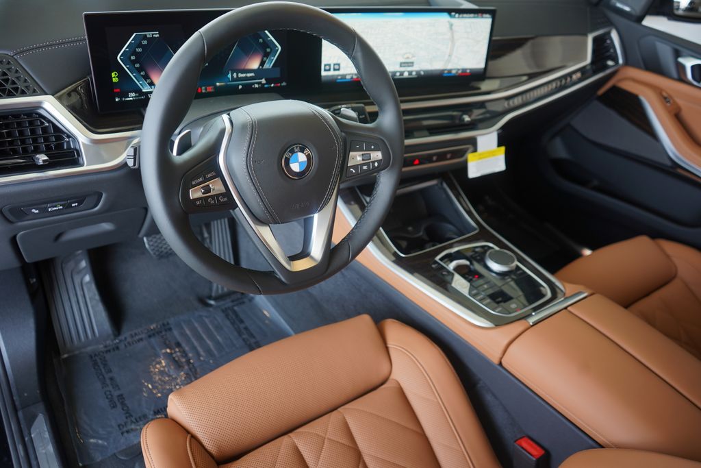 2025 BMW X5 sDrive40i 12