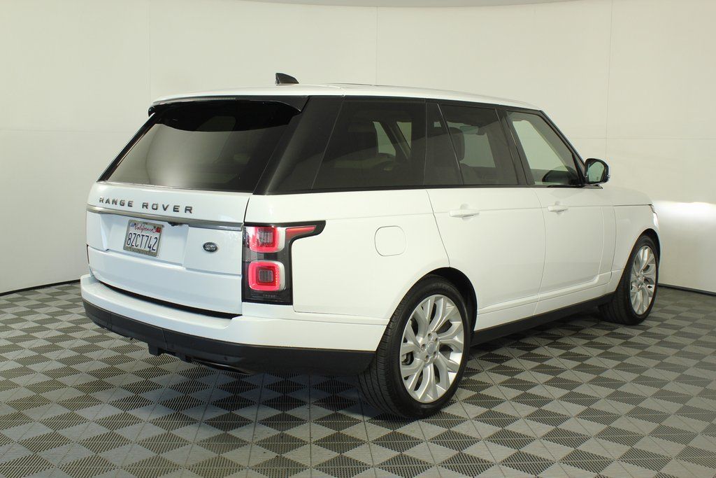 Thumbnail: 2022 Land Rover Range Rover - 4