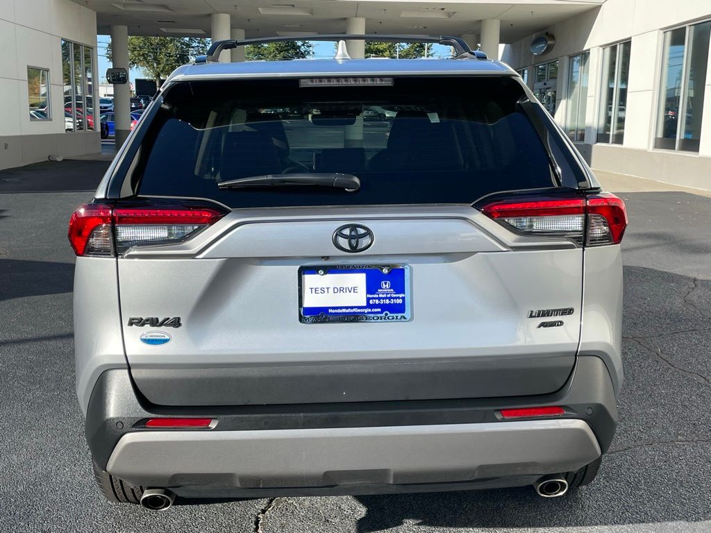 Thumbnail: 2022 Toyota RAV4 - 5