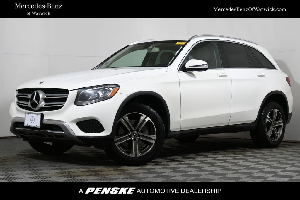 2019 Mercedes-Benz GLC 300 -
                  Warwick, RI