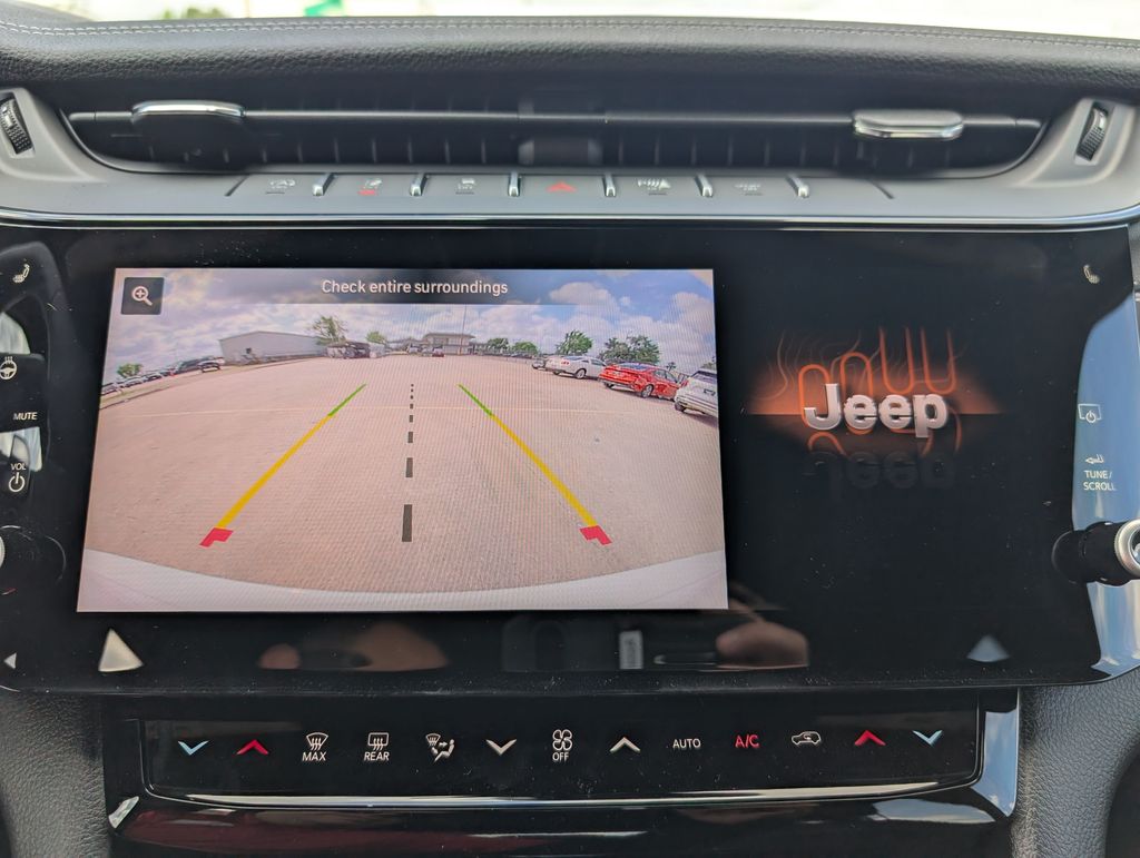 2026 Jeep Grand Cherokee Altitude White at Victoria Chrysler Dodge Jeep Ram